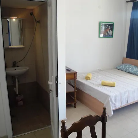 Nice Studio Close To The Beach Διαμέρισμα *